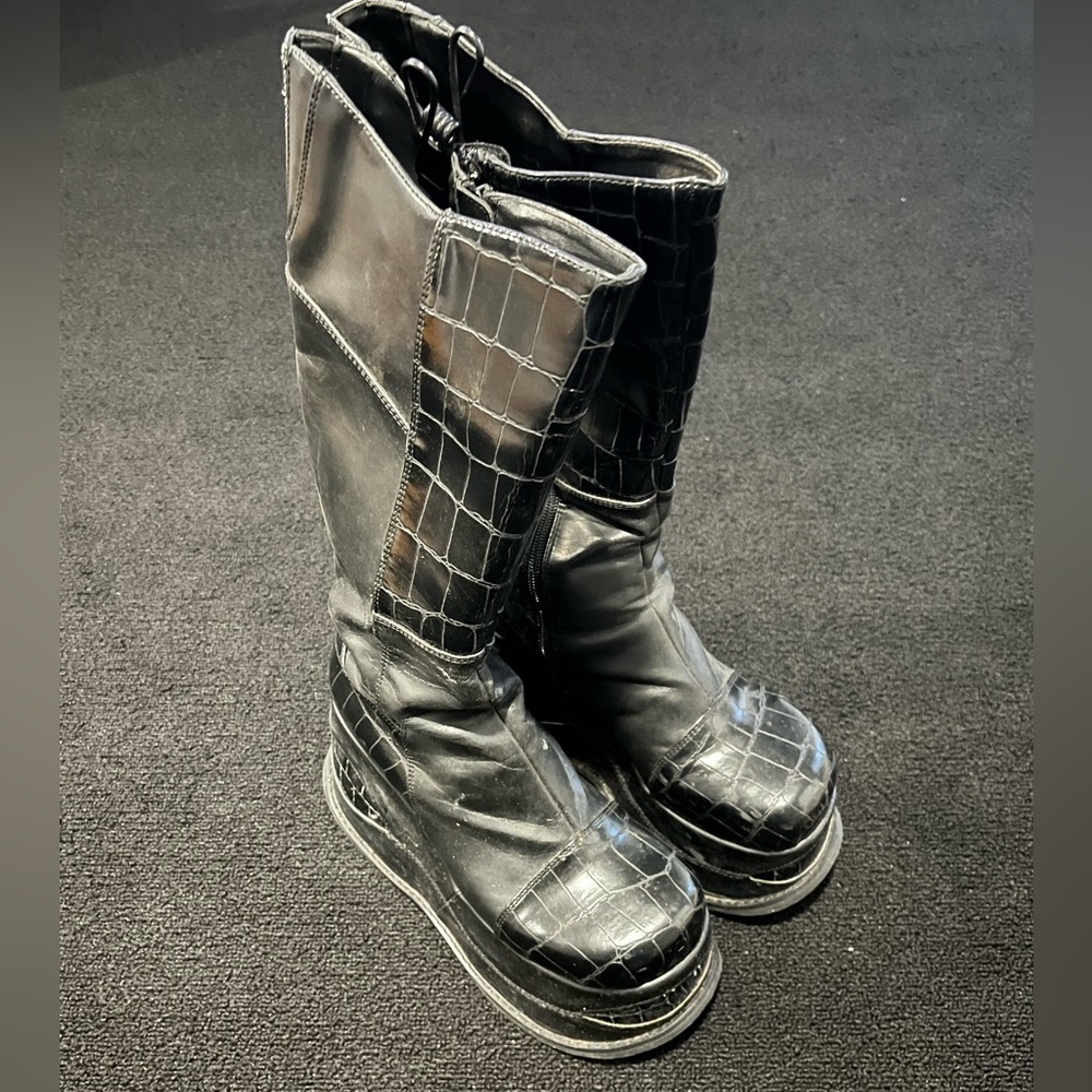 Demonia Platform Boots